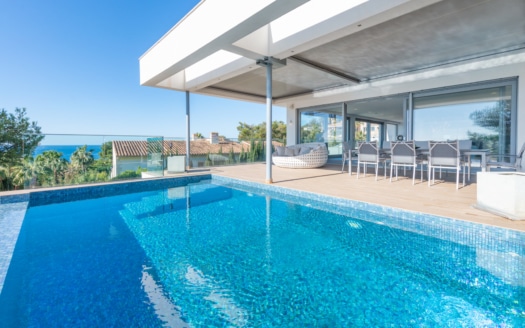 Moderne Luxus-Villa mit beeindruckendem Infinity-Pool und herrlichem Meerblick in Nova Santa Ponça