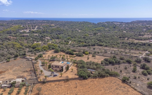 F-4065 Mallorquinische Finca mit herrlichem Weitblick über die Landschaft und viel Privatsphäre in Santanyi