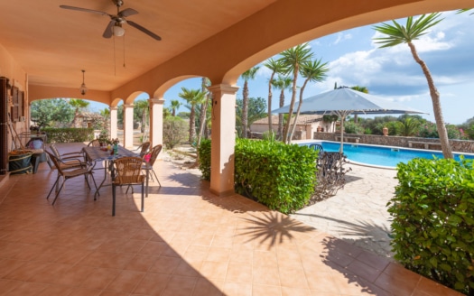 F-4065 Mallorquinische Finca mit herrlichem Weitblick über die Landschaft und viel Privatsphäre in Santanyi