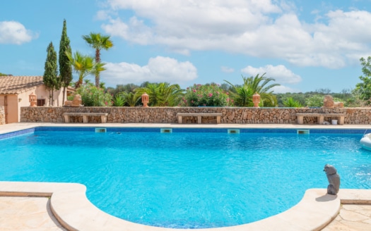 F-4065 Mallorquinische Finca mit herrlichem Weitblick über die Landschaft und viel Privatsphäre in Santanyi