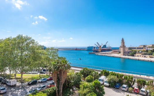 5060 INVESTITION! Apartment in Palma mit traumhaftem Meer- und Hafenblick und viel Potenzial! 3