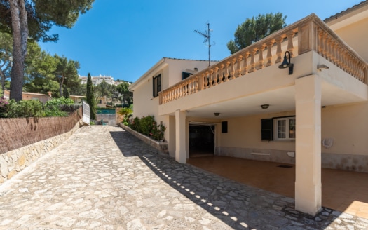 5081 Mediterrane Villa in Santa Ponsa mit herrlichem Bergblick & viel Potenzial 34