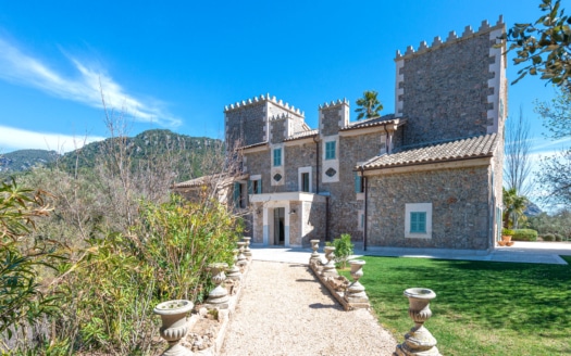 F-3465 Historische Finca in Valldemossa komplett renoviert in traumhaftem Design