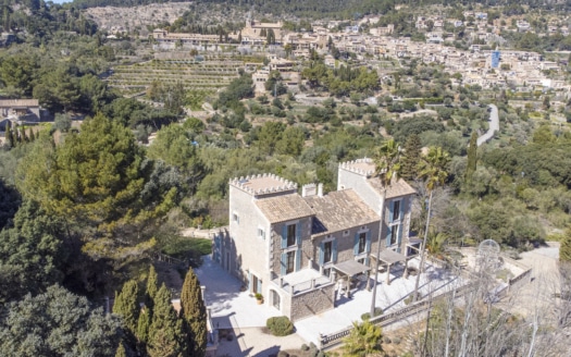 F-3465 Historische Finca in Valldemossa komplett renoviert in traumhaftem Design