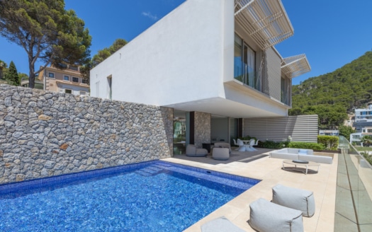 5123 Elegante Villa in Cala Llamp mit Meerblick und  Pool in exklusiver Anlage 1