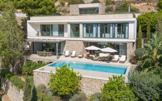 V-4556 Villa in Génova mit in modernem Design & herrlichem Blick auf die Bucht von Palma 1