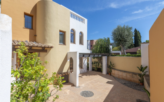 5029 Hochwertig renovierte Villa in Abubillas in Santa Ponsa, direkt neben dem Golfplatz 29