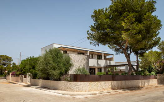 4932 Villa in Santanyi als Erstbezug, nah zum Strand mit großer Pool Terrasse