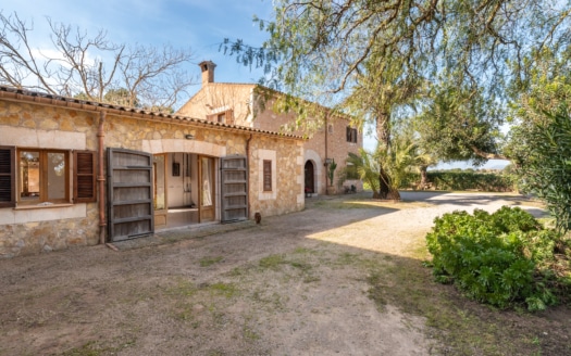 5208- Finca in Campos33